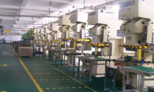 沖壓鈑金加工企業--勝萬銘智能制造（湖南）有限公司